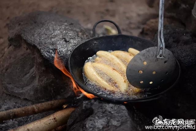 非洲人主要以什么为主食?