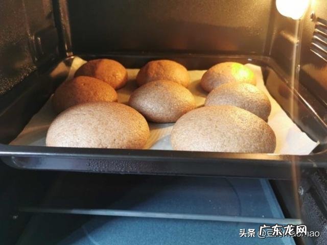 减肥的话 全麦面包和黑麦面包有什么区别,哪个好一些?