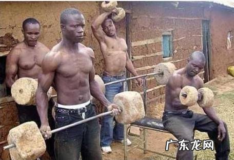 健身中,有什么动作可以很好的缓解腰突的疼痛?