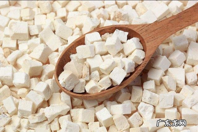 茯苓和黄芪的作用是什么?