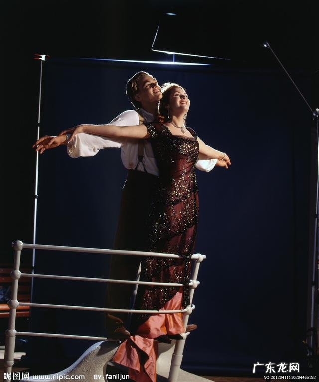 阿拉斯加两个月一般是多重的?