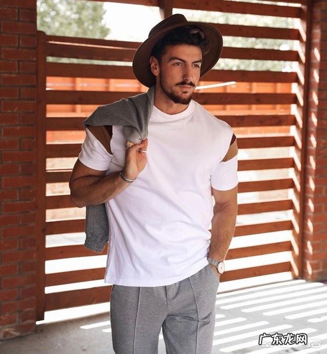 怎么判断自己长得丑还是长得普通?