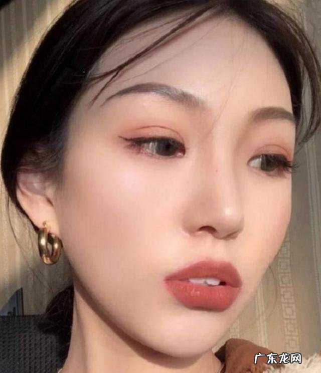 耳软骨隆鼻和肋软骨隆鼻怎么选 鼻软骨和肋软骨隆鼻哪种比较好