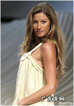 你给自己的颜值和身材打多少分?