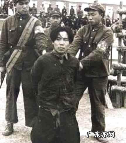 戴笠儿子戴善武被处死,他的家人最后去哪里了