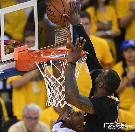 为何有人说詹姆斯的身体异于常人?