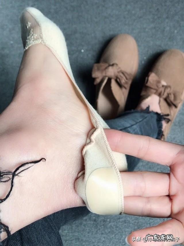 秋冬长筒袜应该如何搭配?