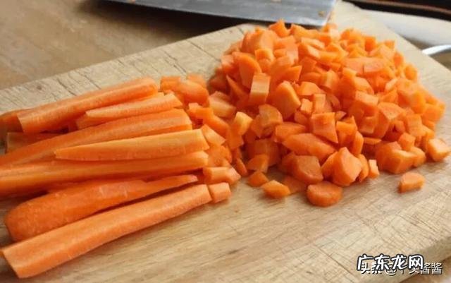 产妇喝的红萝卜水怎么煮?