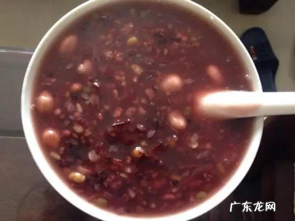 广东人真的像网上传的那么有钱吗？