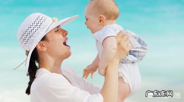 母乳喂养如何让胸部不下垂? 母乳喂养防乳下垂妙招