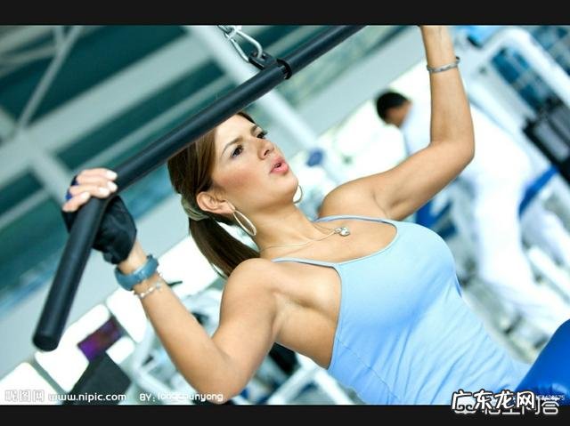 产后两个月肚子还像没生一样,母乳喂养如何做到月瘦10斤? 产后如何一个月瘦十斤