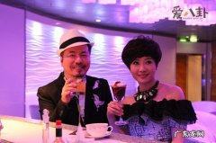 黄国伦是二婚吗前妻是谁 现任妻子寇乃馨不生育原因是什么