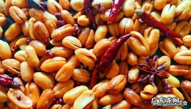 如何看待3男子黄瓜配花生米喝117瓶啤酒?