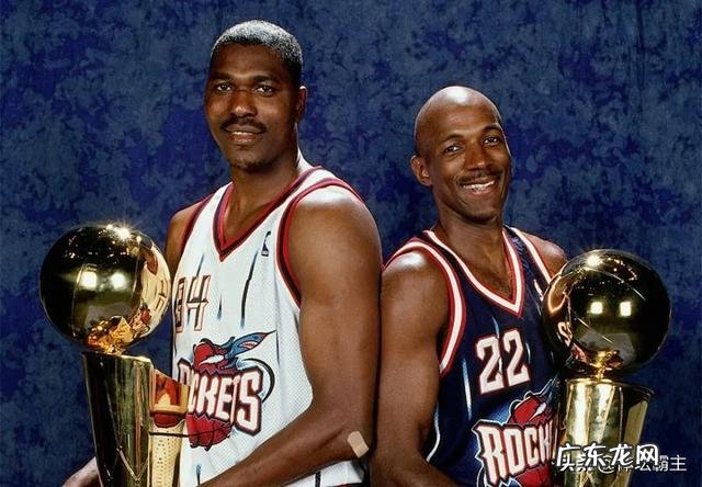 NBA里最强的后卫+中锋组合有哪些