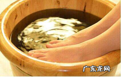 女孩子泡脚真的对减肥有用吗?
