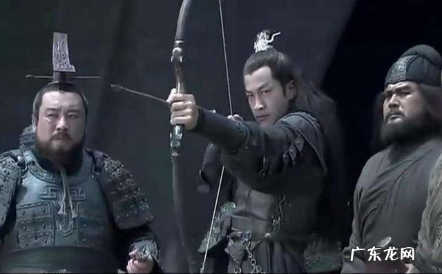 三国演义中纵横无敌的吕布,正史中是如何记载的? 三国演义正史吕布