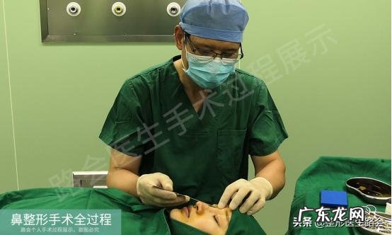 隆鼻后鼻背皮肤变薄怎么办 隆鼻鼻头变薄