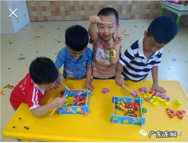 宝妈应该在三岁之前陪伴宝宝,还是为了生活出去上班