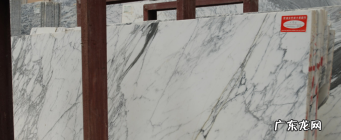 为什么大理石有美丽的花纹?