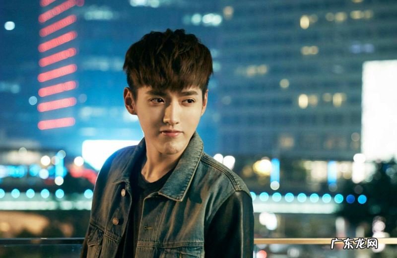 吴亦凡机场被拍,不要叫我三十岁,我才二十九而已