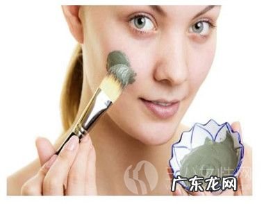 面膜纸泡什么水补水 保养肌肤做法