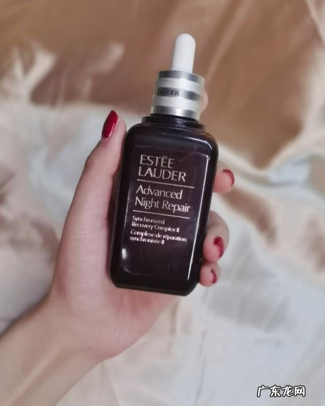 小棕瓶和小黑瓶哪个好用?