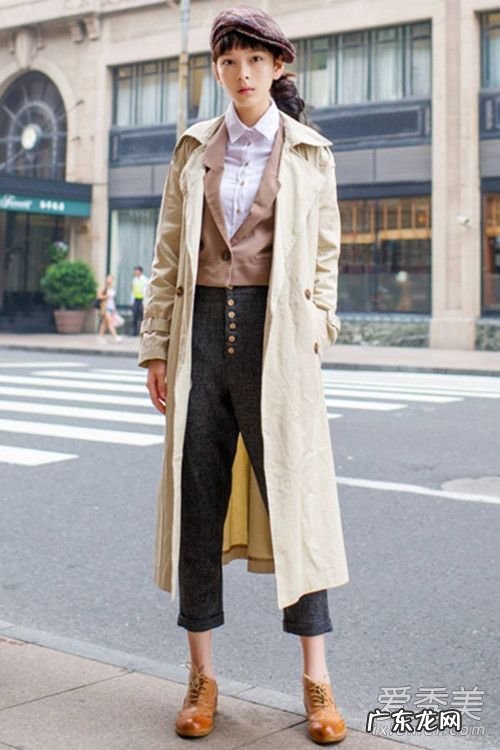 风衣搭配图片女2017 风衣里面穿什么好看