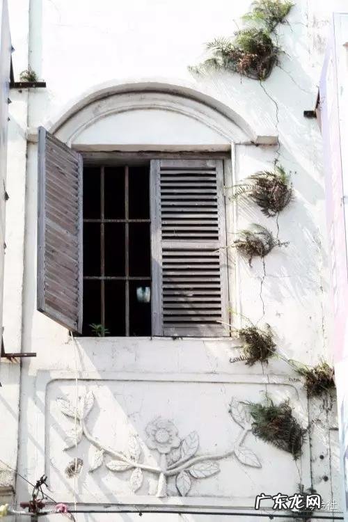 同样是老街,为什么海口骑楼老街不如冯小刚电影公社受欢迎?