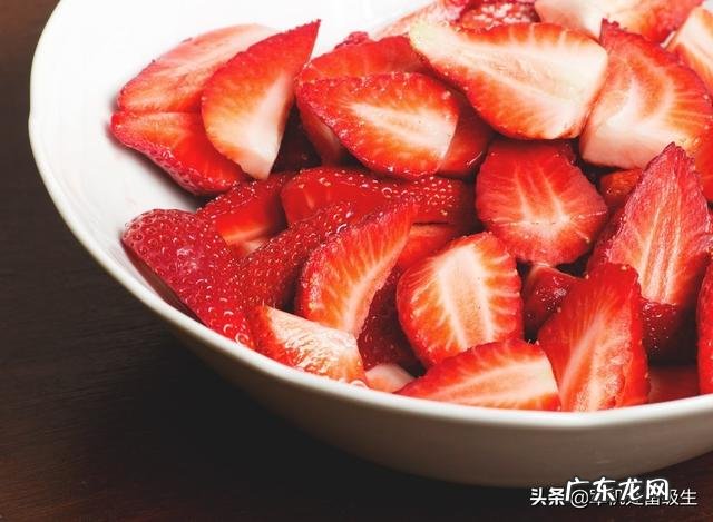 你在QQ微信里都有哪些搞笑个性签名?