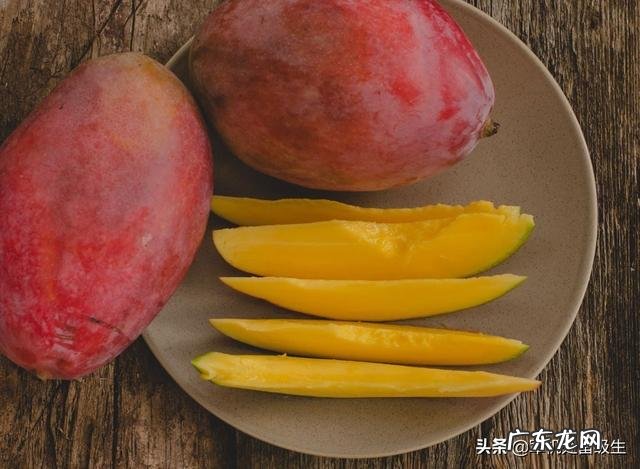 你在QQ微信里都有哪些搞笑个性签名?