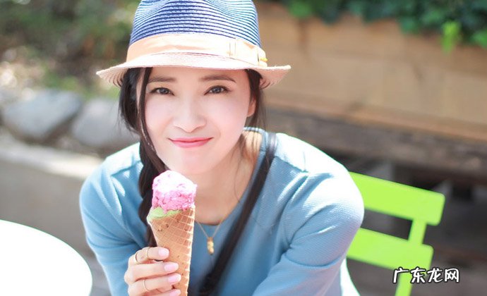 龚蓓苾资料和作品 龚蓓苾老公伍仕贤背景