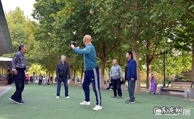 冬季,血压高的人要怎样做才能降压降脂,人长寿?