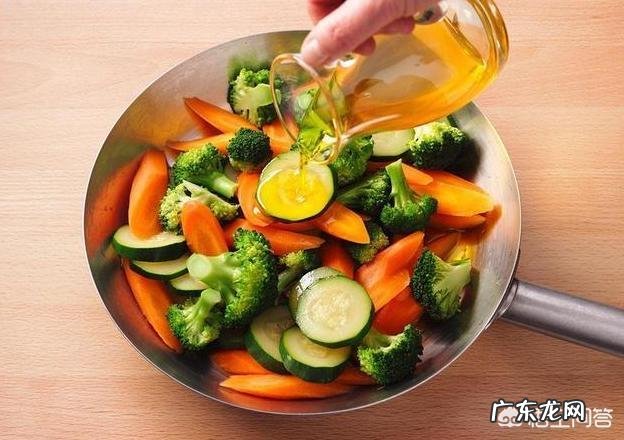 冬季,血压高的人要怎样做才能降压降脂,人长寿?