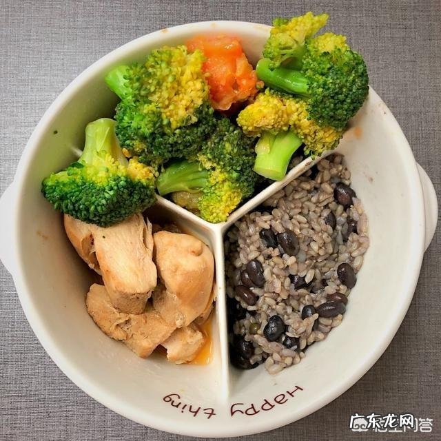 想通过减少热量摄入来减肥,那么每天应当保持在多少合适?