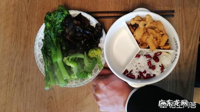 想通过减少热量摄入来减肥,那么每天应当保持在多少合适?