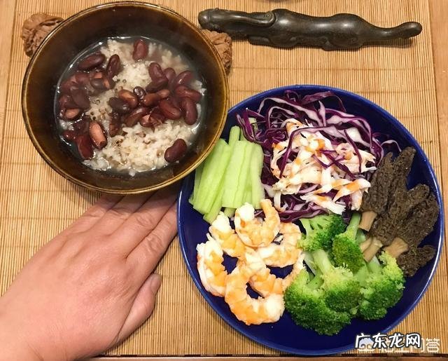 想通过减少热量摄入来减肥,那么每天应当保持在多少合适?