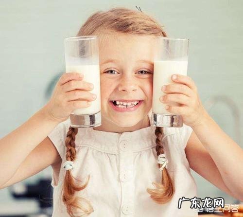 小孩喝低脂牛奶还是有机牛奶好^_^^_^? 金典有机纯牛奶与低脂纯牛奶