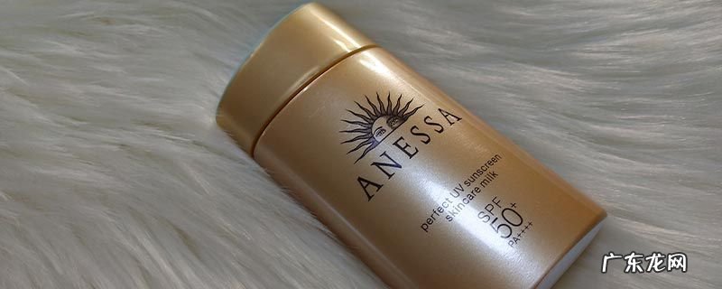 防晒要用卸妆水卸吗