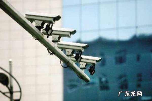 电子眼如何判定闯红灯 这三张图片很重要