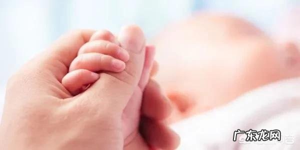 怀孕27+5周宝宝早产出生了,能存活下来吗