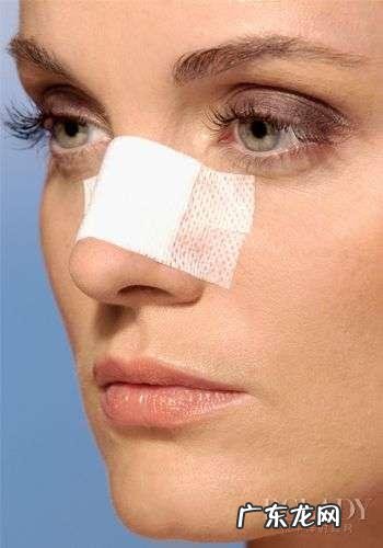 正确的隆鼻手术方法 隆鼻手术原来是这样做
