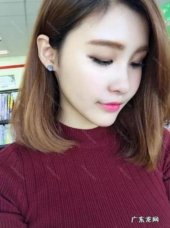 张馨予鼻子是谁做的 张馨予隆鼻