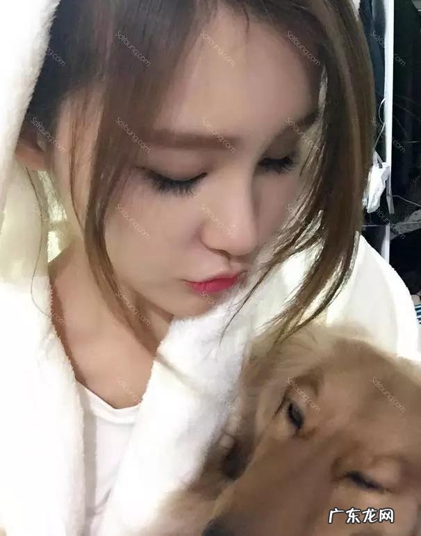 张馨予鼻子是谁做的 张馨予隆鼻