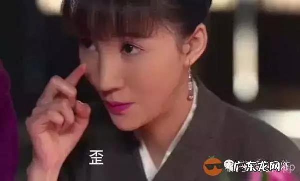 张馨予鼻子是谁做的 张馨予隆鼻