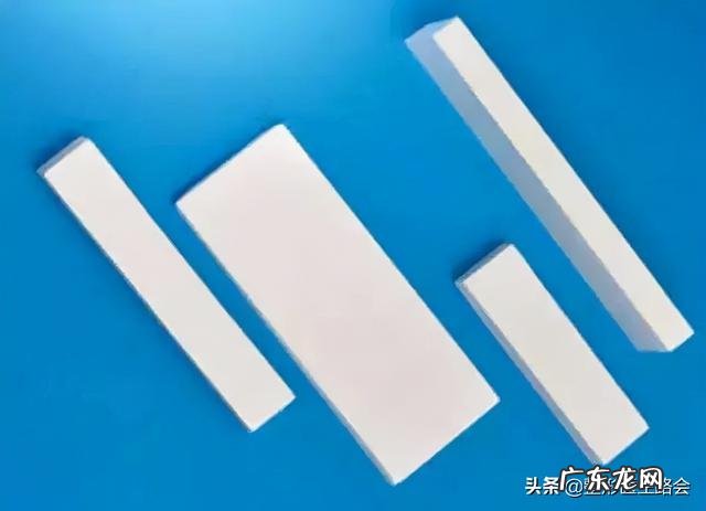 耳软骨隆鼻多久后自然 耳软骨隆鼻鼻尖多久吸收得自然