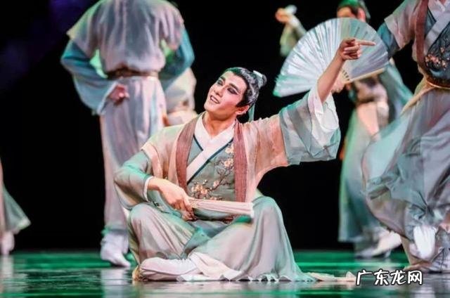 有谁知道瑞金丽平广场舞爱情恰恰的歌曲?