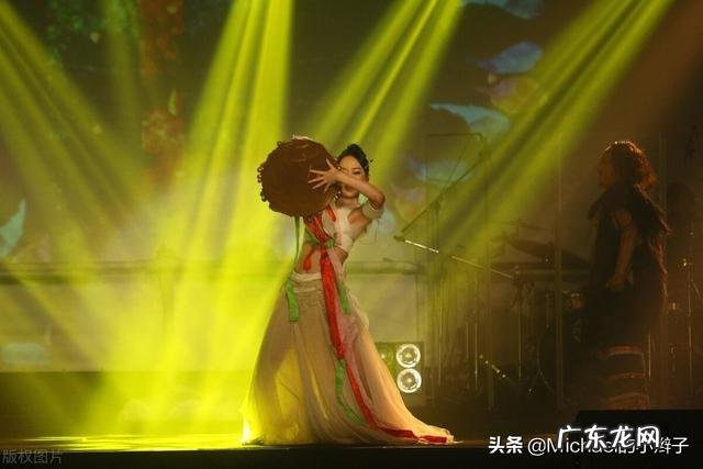 女儿八年ji，暑假补习费15000元，快支付不起了，你呢？