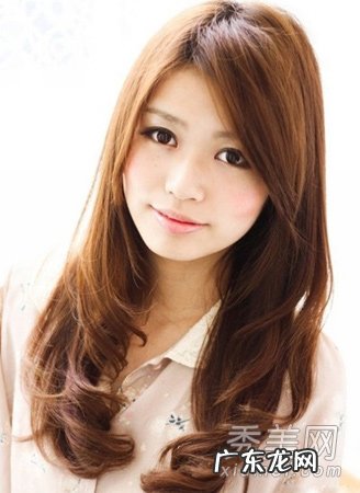 8款好看的披肩卷发 更添女人魅力