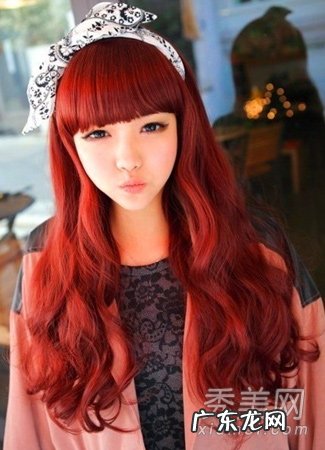 8款好看的披肩卷发 更添女人魅力