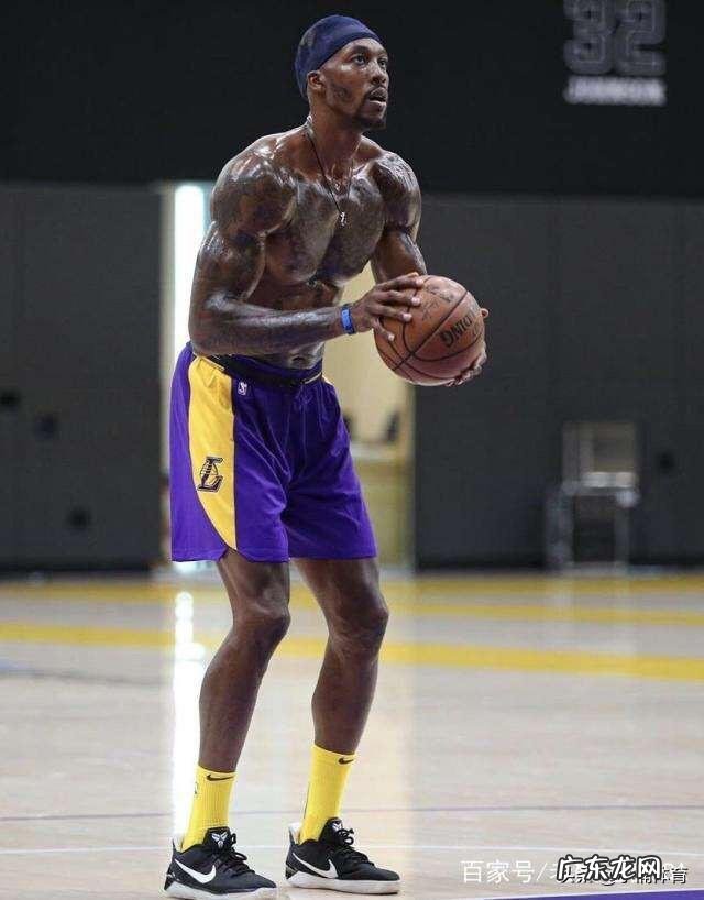 NBA火花现在的身体状况能保持专注打三十分钟吗？